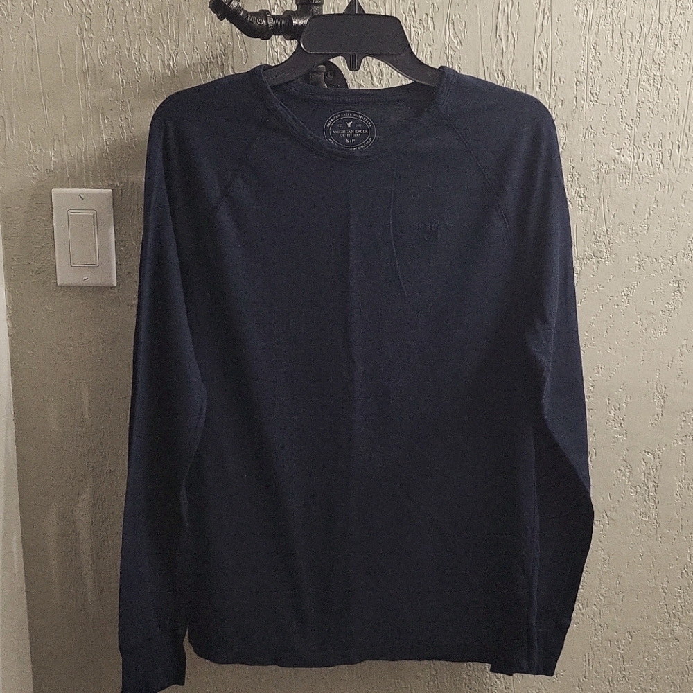 American Eagle AE Legend Navy Long Sleeve Tee